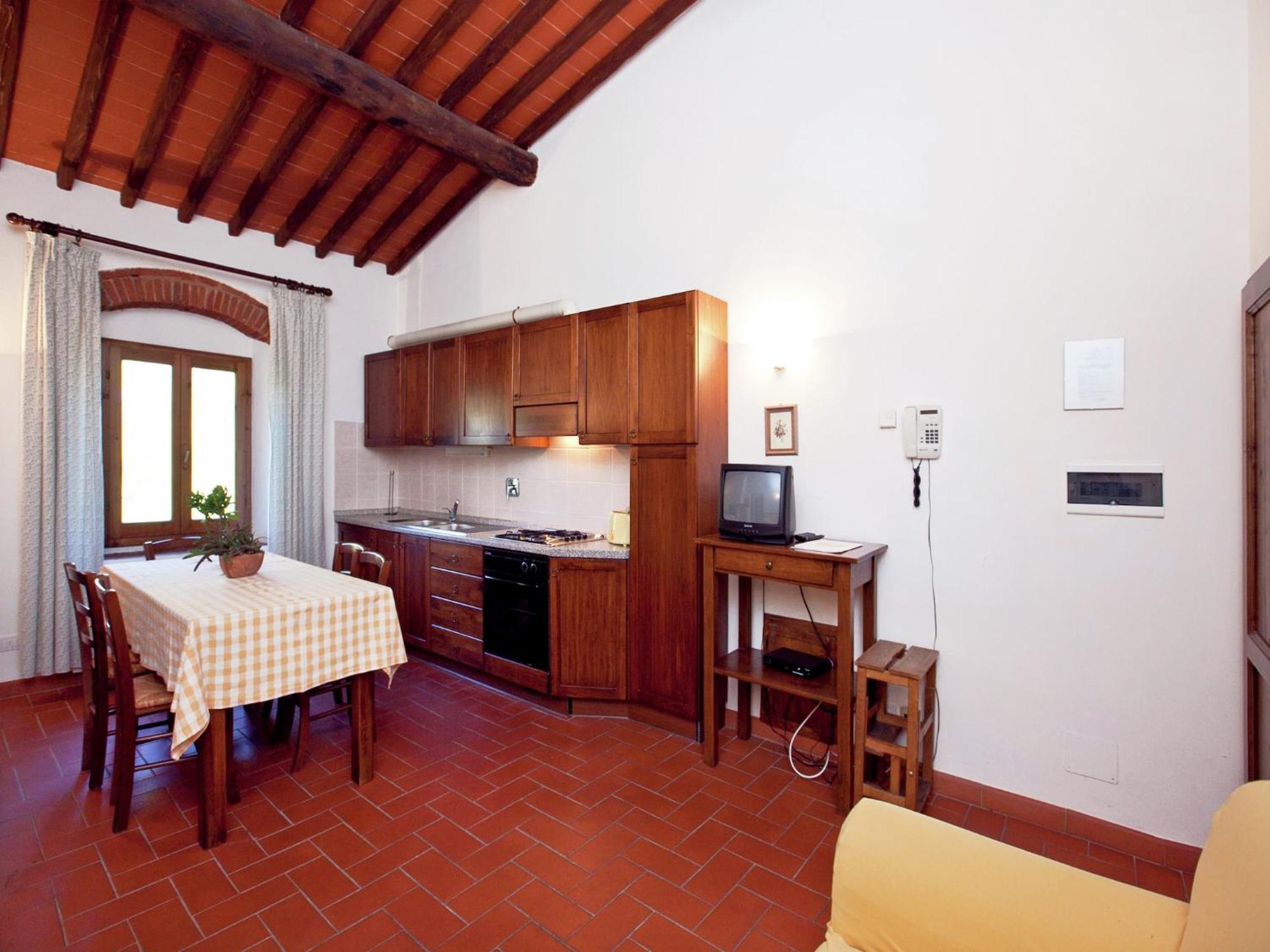 Pleasant Apartment With Swimming Pool Garden Bbq Parking Lucolena in Chianti Exterior photo