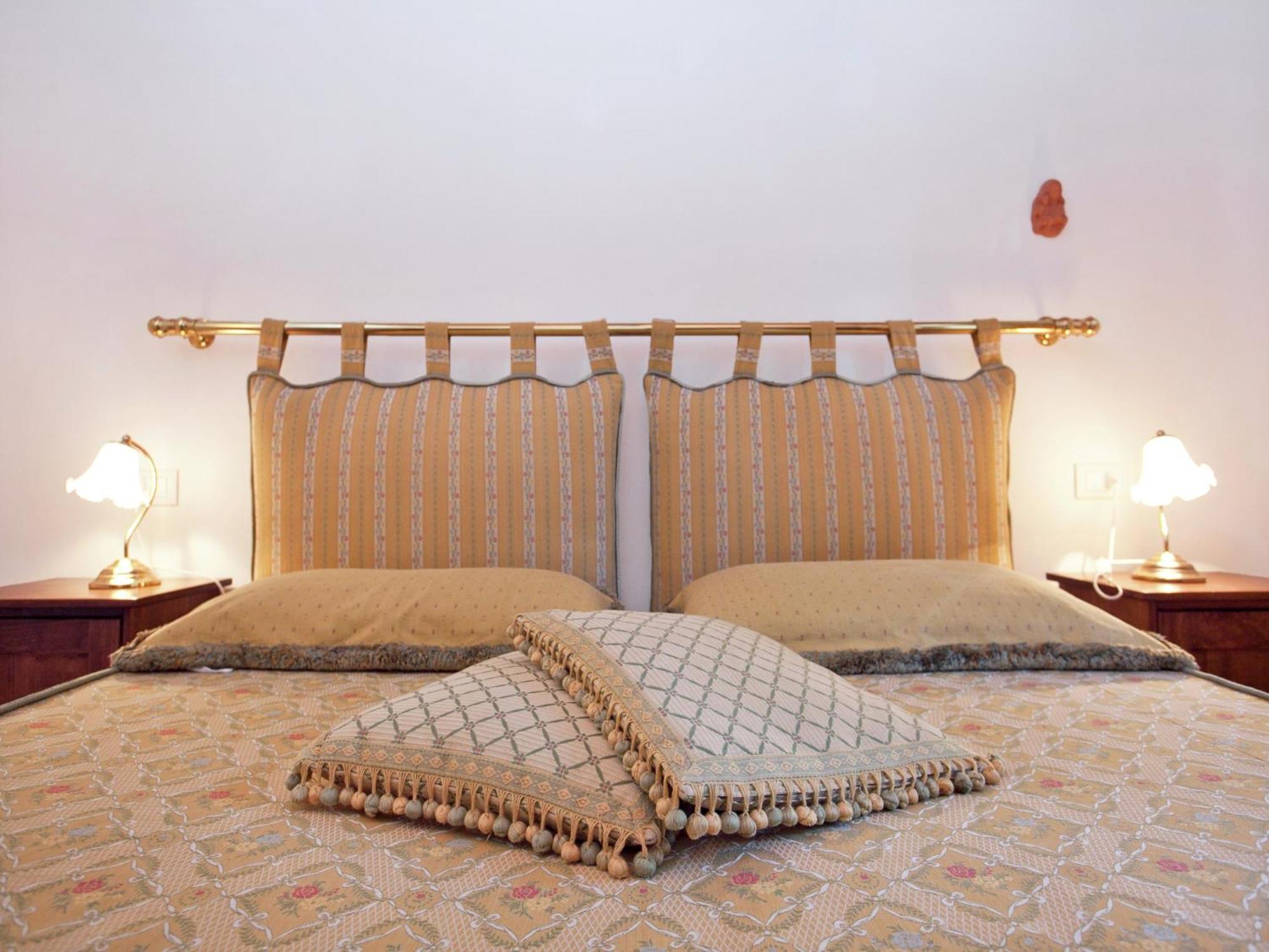 Pleasant Apartment With Swimming Pool Garden Bbq Parking Lucolena in Chianti Exterior photo
