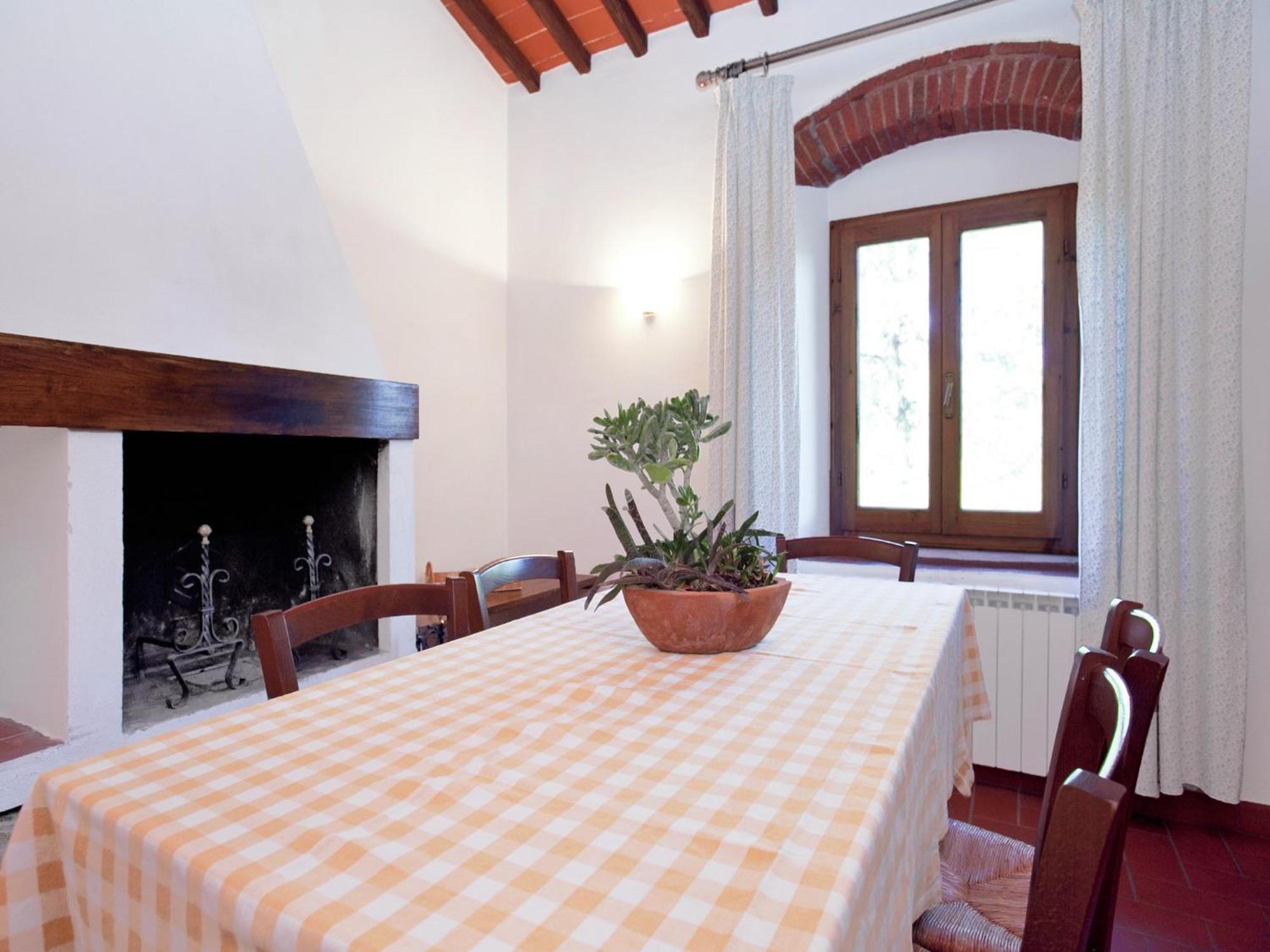 Pleasant Apartment With Swimming Pool Garden Bbq Parking Lucolena in Chianti Exterior photo