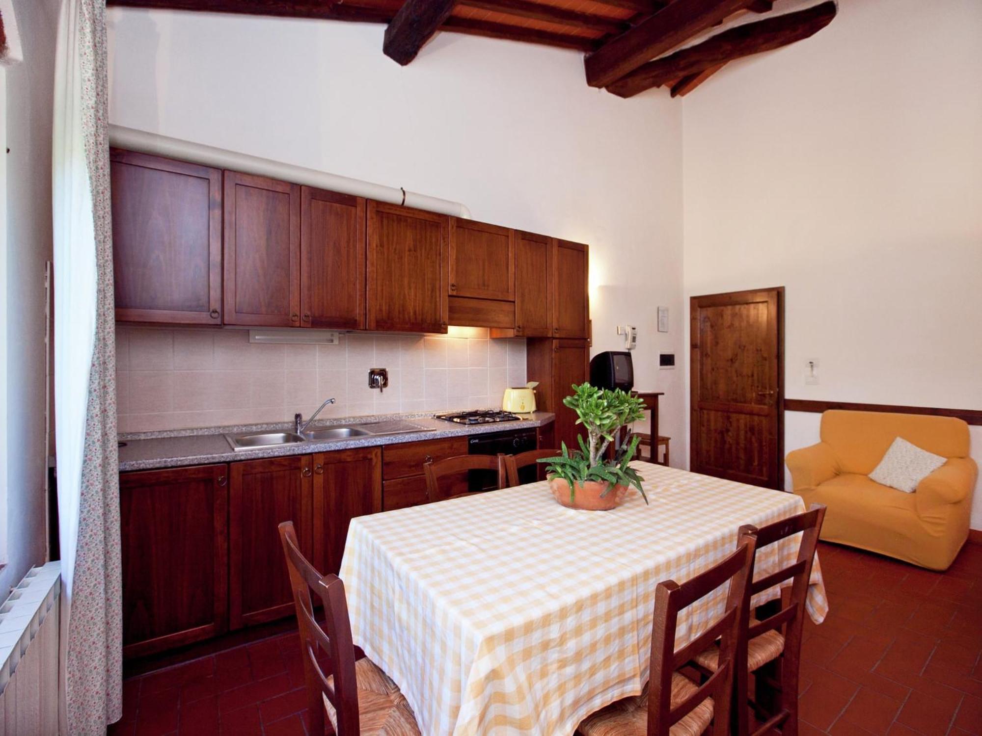 Pleasant Apartment With Swimming Pool Garden Bbq Parking Lucolena in Chianti Exterior photo