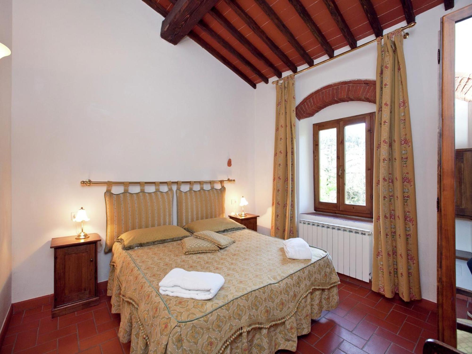 Pleasant Apartment With Swimming Pool Garden Bbq Parking Lucolena in Chianti Exterior photo