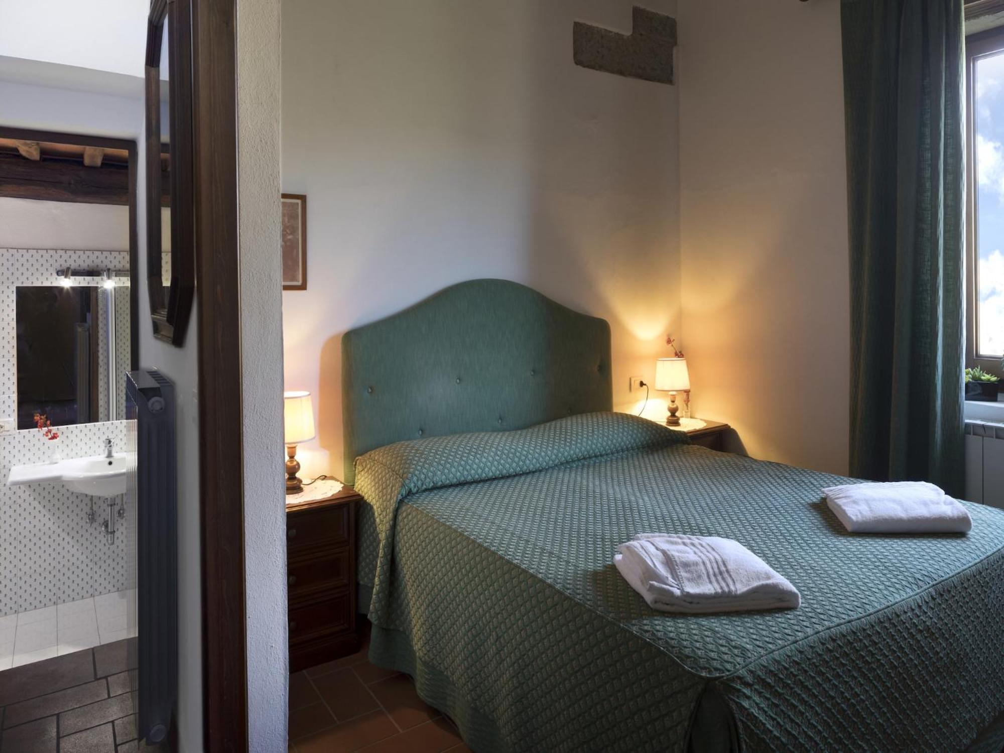 Pleasant Apartment With Swimming Pool Garden Bbq Parking Lucolena in Chianti Exterior photo